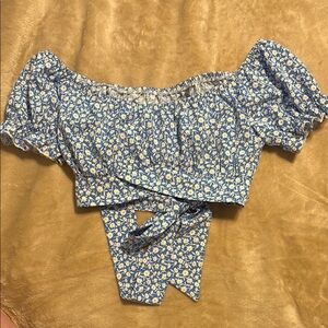 SHEIN Blue Floral Top